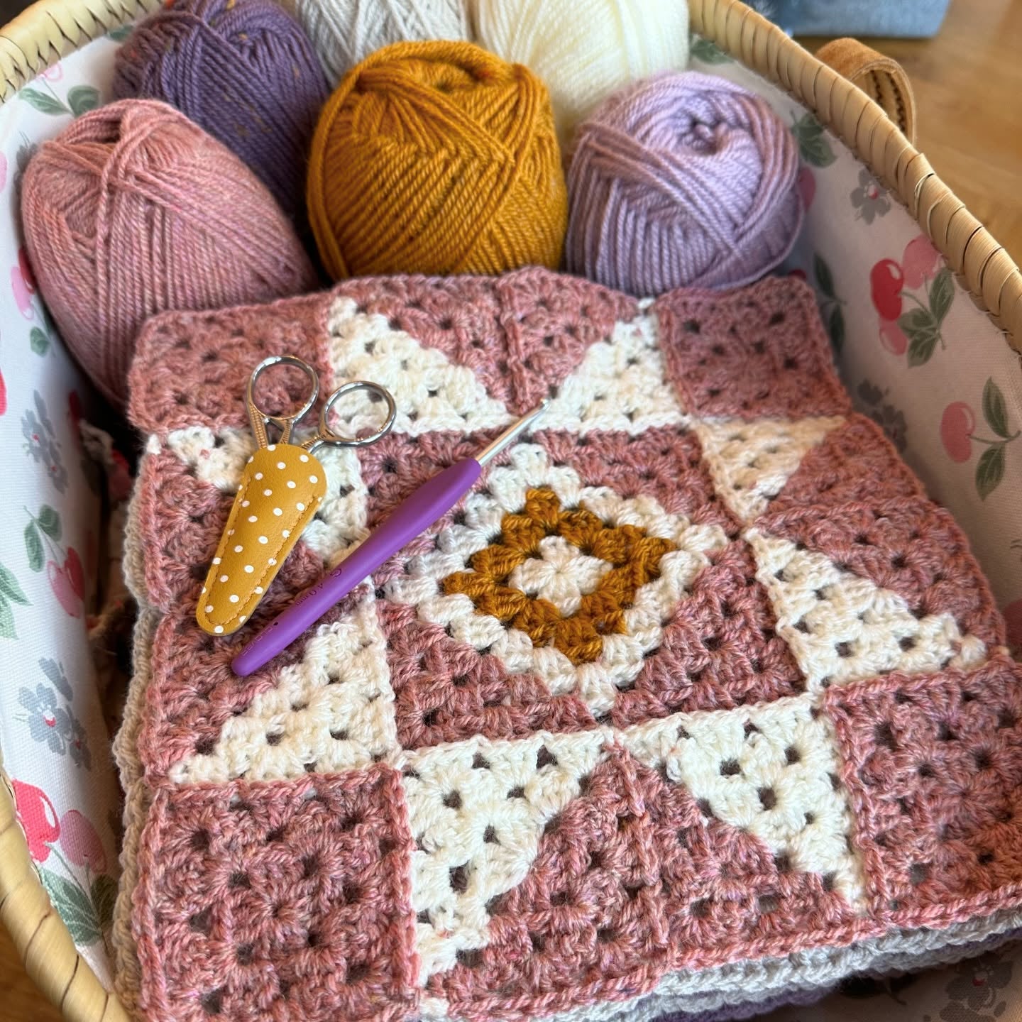Whispering Stars Blanket Crochet Pattern